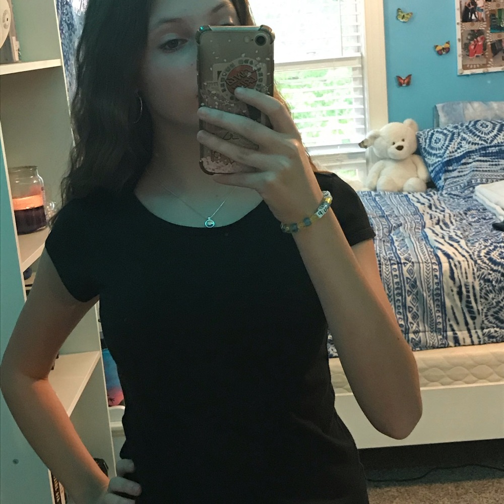 Plain black soft tee shirt